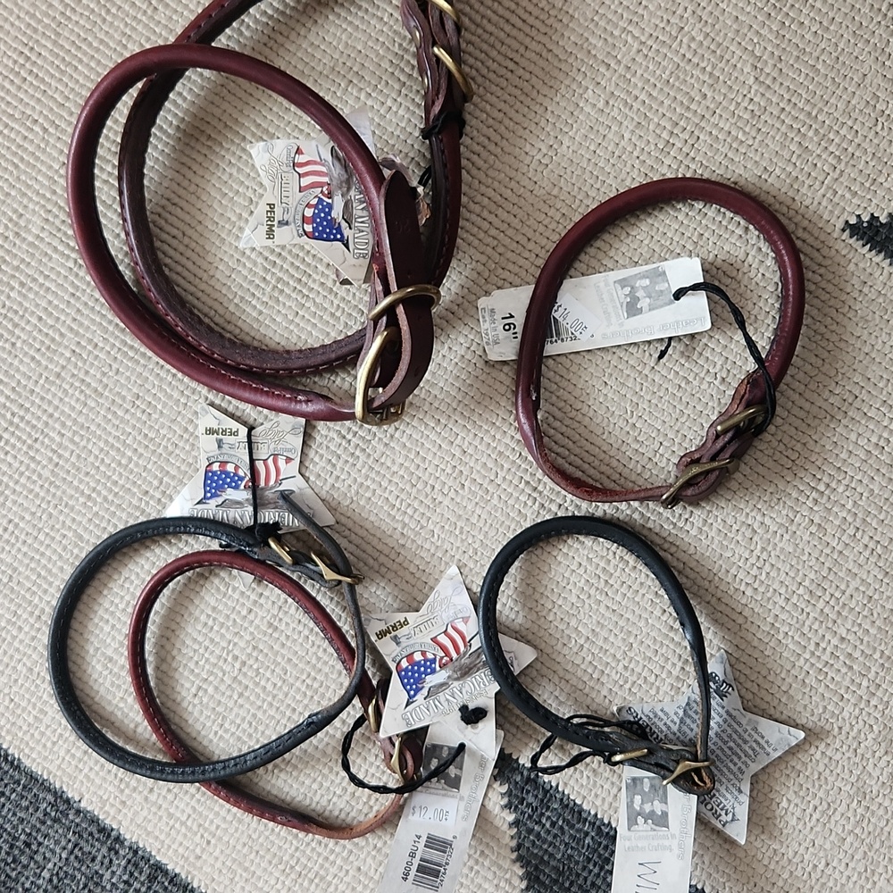 Lot Of Leather Dog Collars - - Picture 8 of 8
